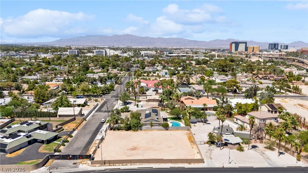1629 Westwood, Las Vegas, NV 89102