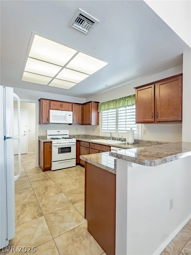 9208 Cactus Wood, Las Vegas, NV 89134