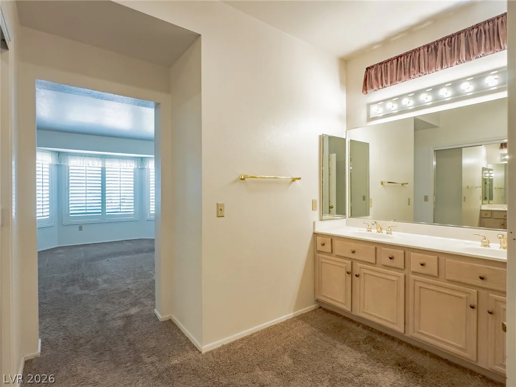 9208 Cactus Wood, Las Vegas, NV 89134