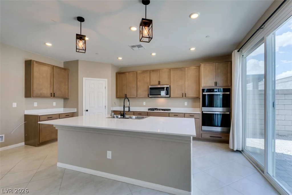 9949 Locking Biner, Las Vegas, NV 89166
