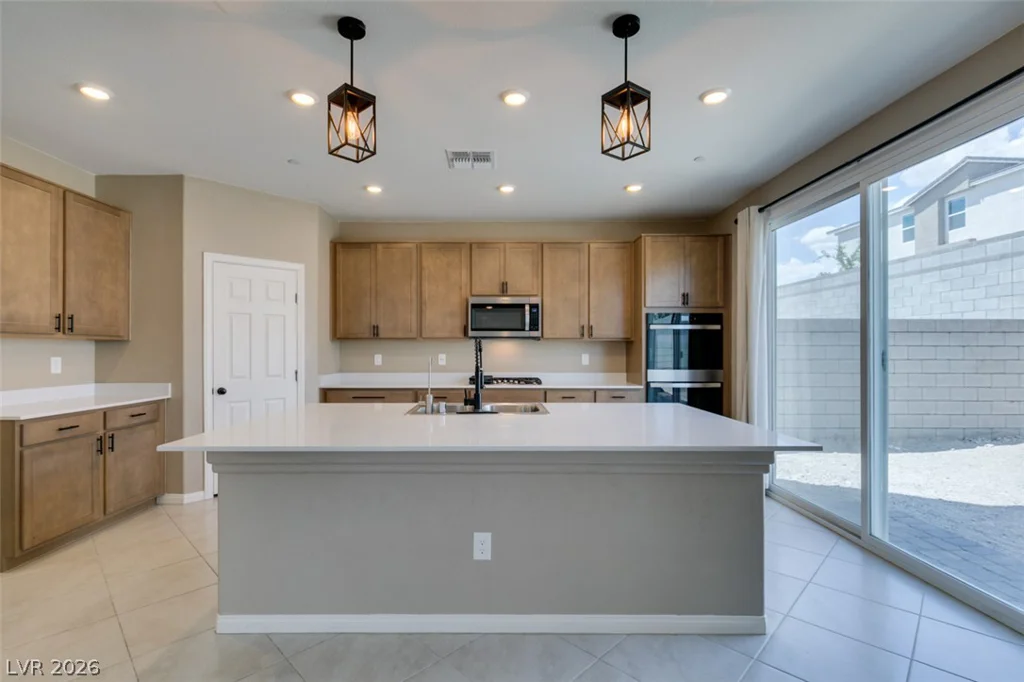 9949 Locking Biner, Las Vegas, NV 89166