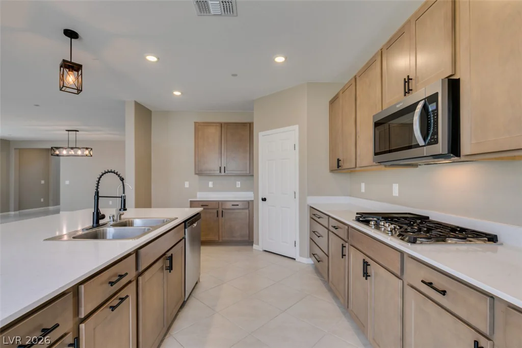 9949 Locking Biner, Las Vegas, NV 89166