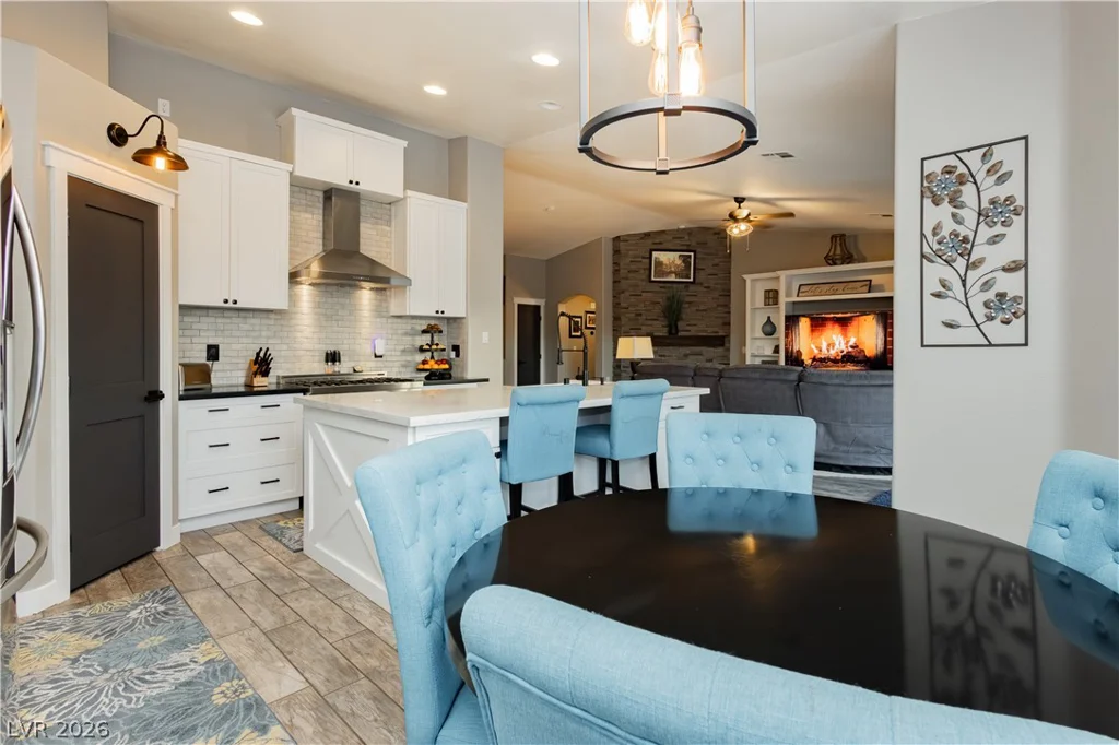 7000 Wild Wave, Las Vegas, NV 89131