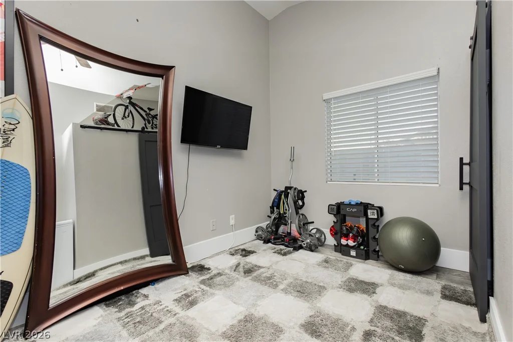 7000 Wild Wave, Las Vegas, NV 89131