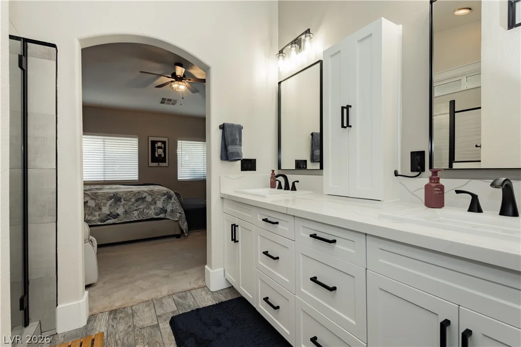 7000 Wild Wave, Las Vegas, NV 89131