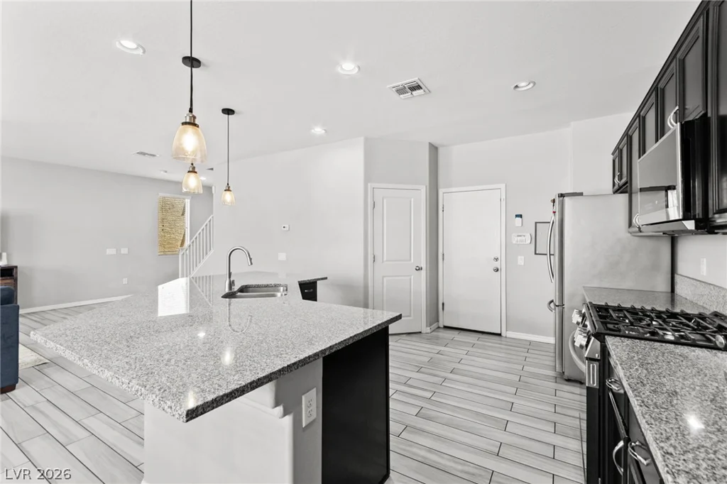 8106 Diggy, Las Vegas, NV 89113