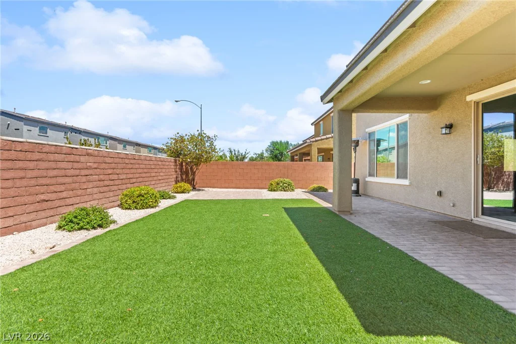 8106 Diggy, Las Vegas, NV 89113