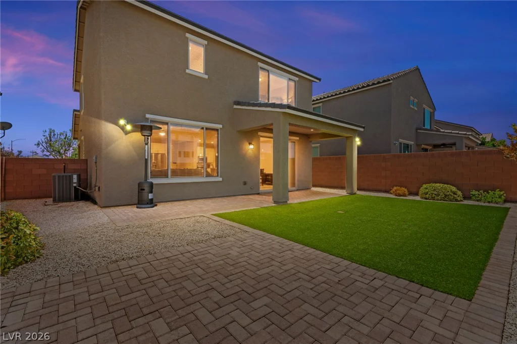 8106 Diggy, Las Vegas, NV 89113