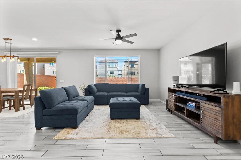 8106 Diggy, Las Vegas, NV 89113