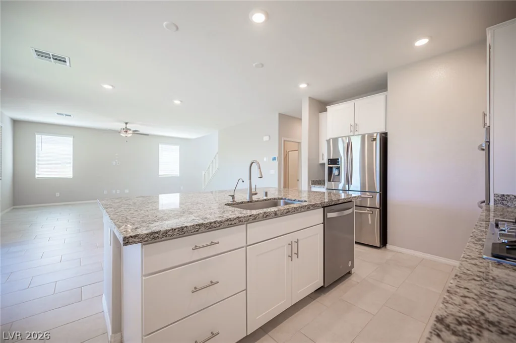 7612 Linton, North Las Vegas, NV 89084