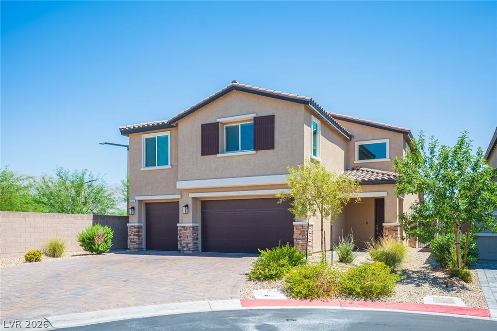 7612 Linton, North Las Vegas, NV 89084