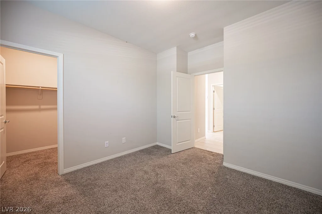 7612 Linton, North Las Vegas, NV 89084