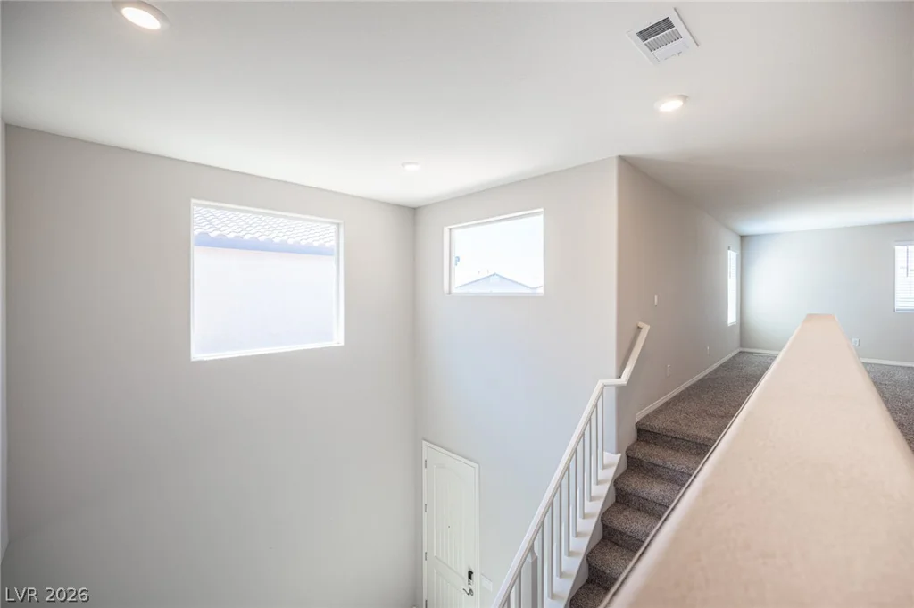 7612 Linton, North Las Vegas, NV 89084