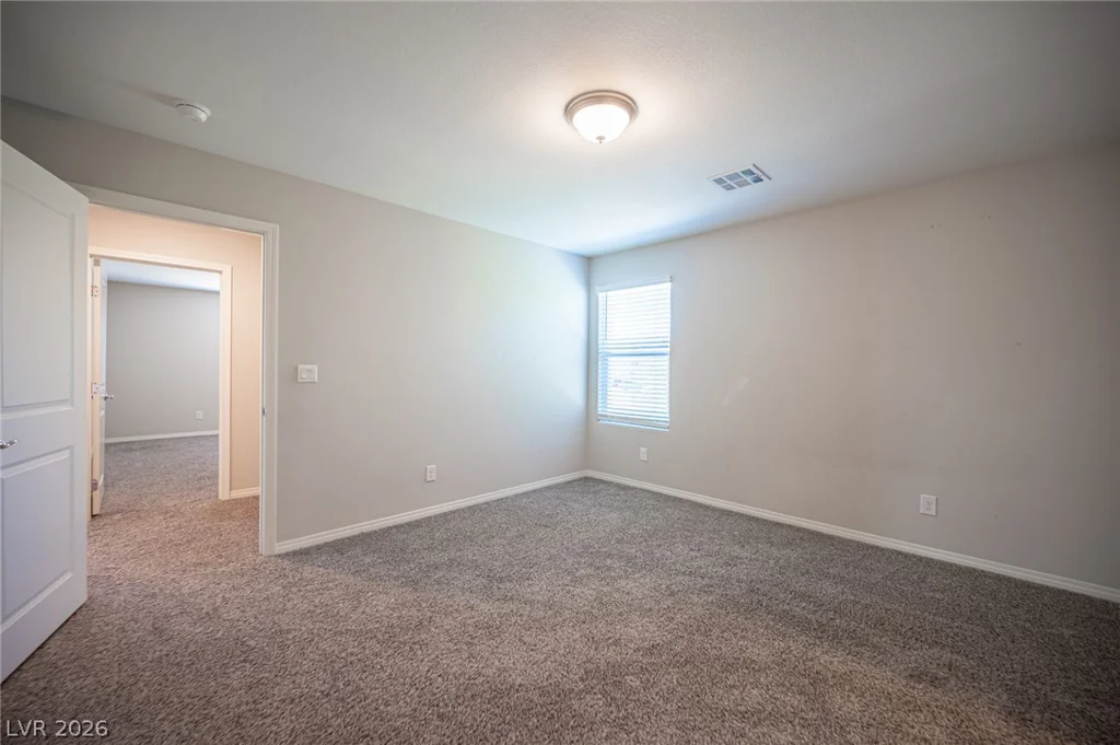 7612 Linton, North Las Vegas, NV 89084