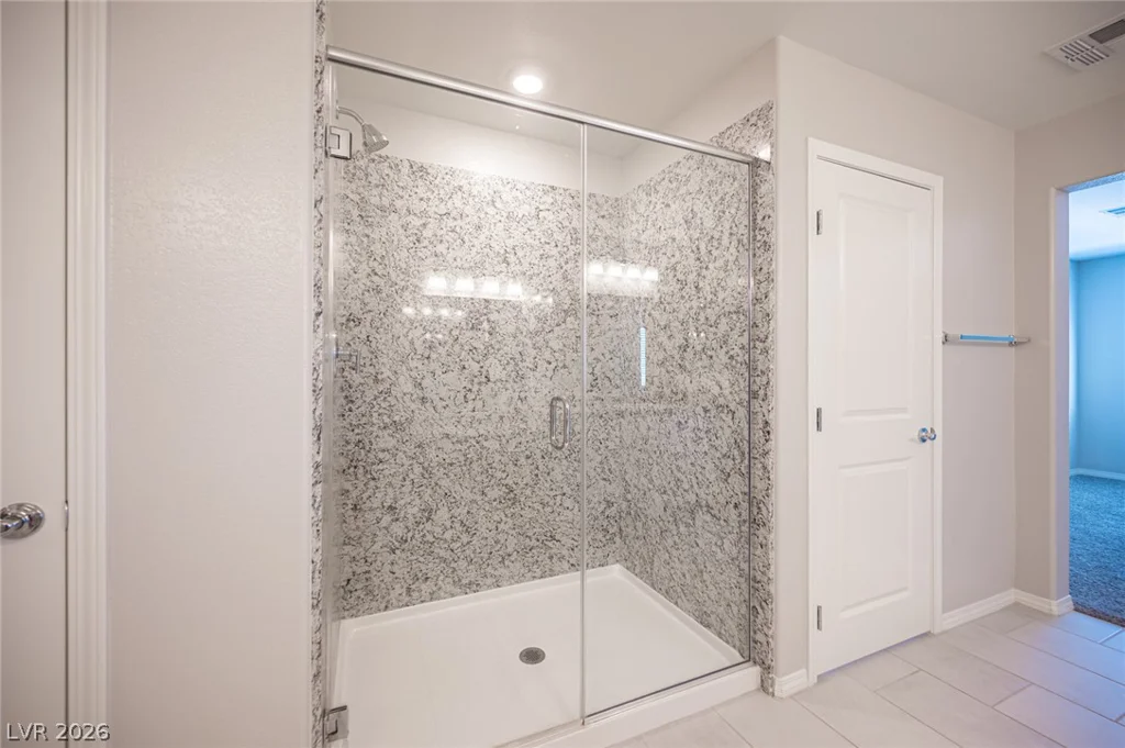 7612 Linton, North Las Vegas, NV 89084