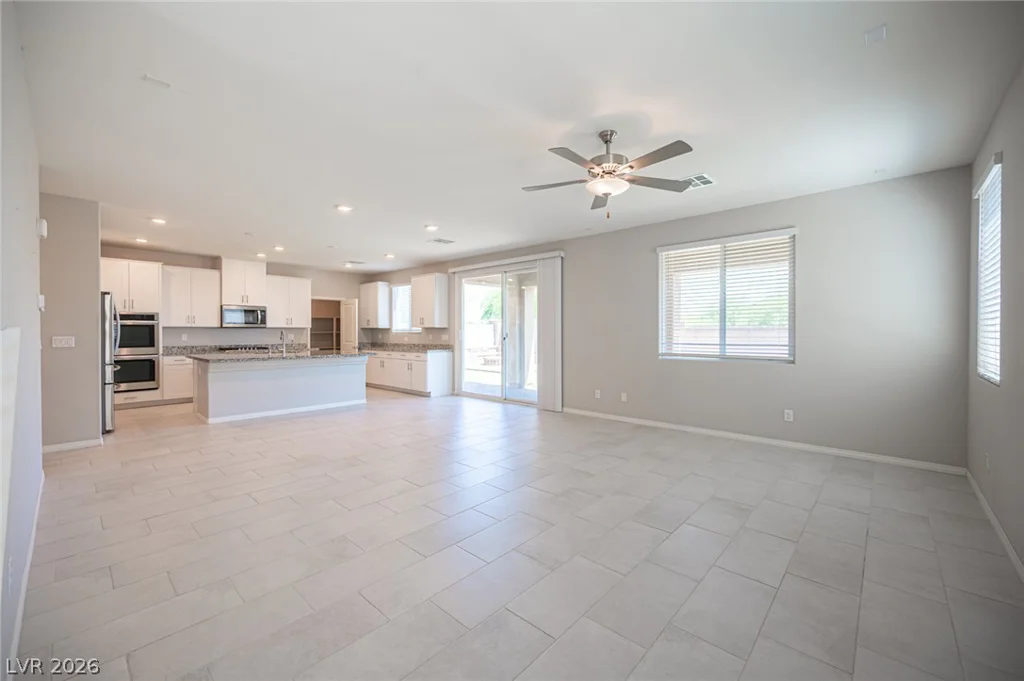 7612 Linton, North Las Vegas, NV 89084