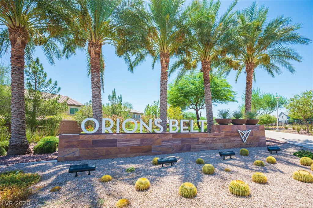7612 Linton, North Las Vegas, NV 89084