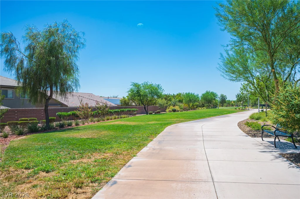 7612 Linton, North Las Vegas, NV 89084