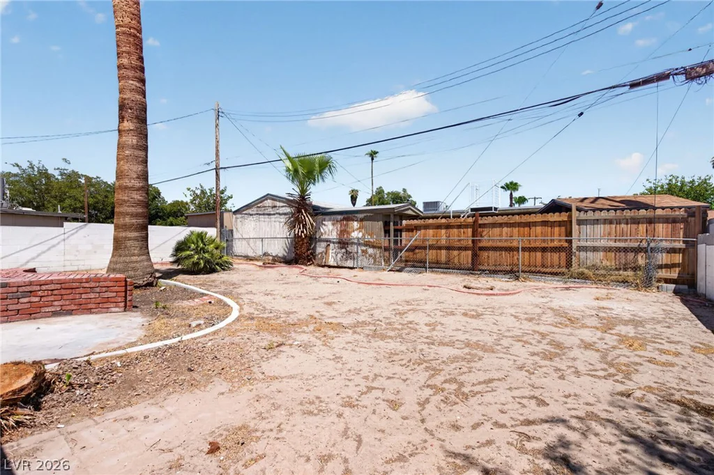 3021 Brady, Las Vegas, NV 89101