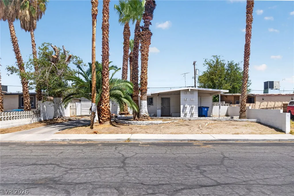 3021 Brady, Las Vegas, NV 89101