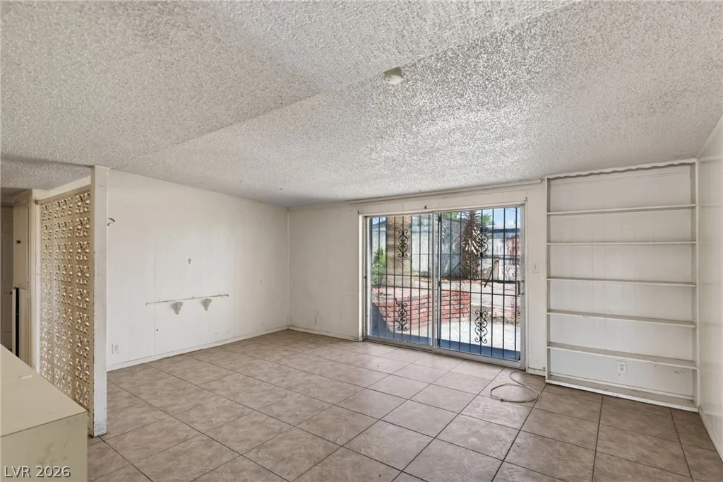 3021 Brady, Las Vegas, NV 89101