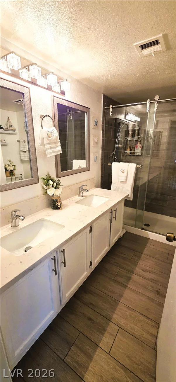 6117 Oakey, Las Vegas, NV 89146