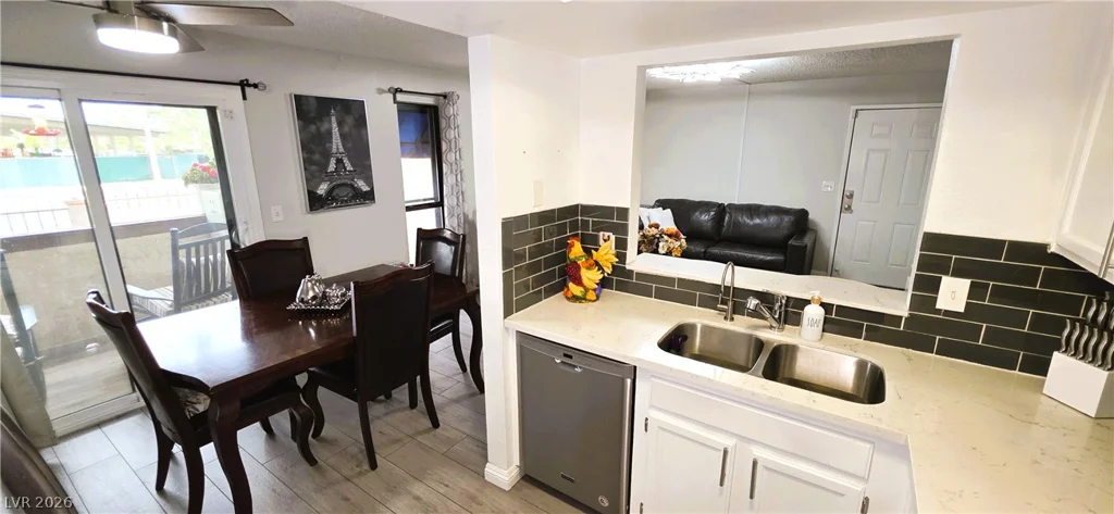6117 Oakey, Las Vegas, NV 89146