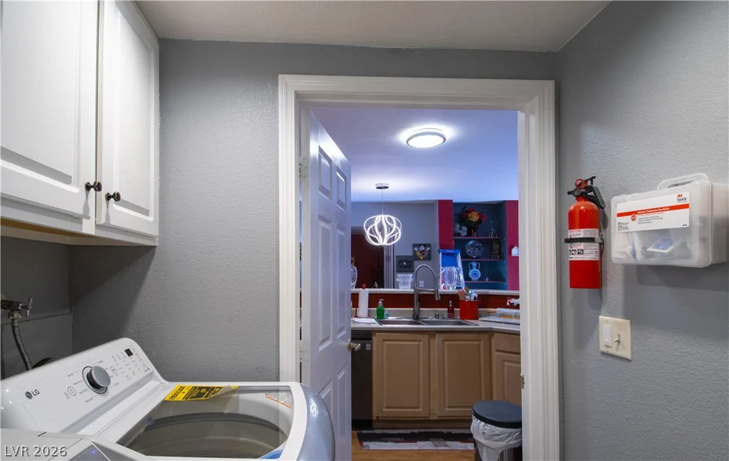 6955 Durango, Las Vegas, NV 89149