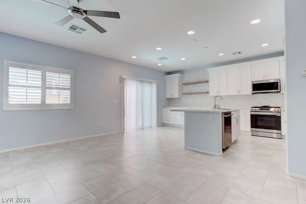 6442 Harline Heights, Las Vegas, NV 89113
