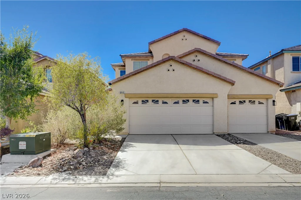 6105 Glenborough, Las Vegas, NV 89115