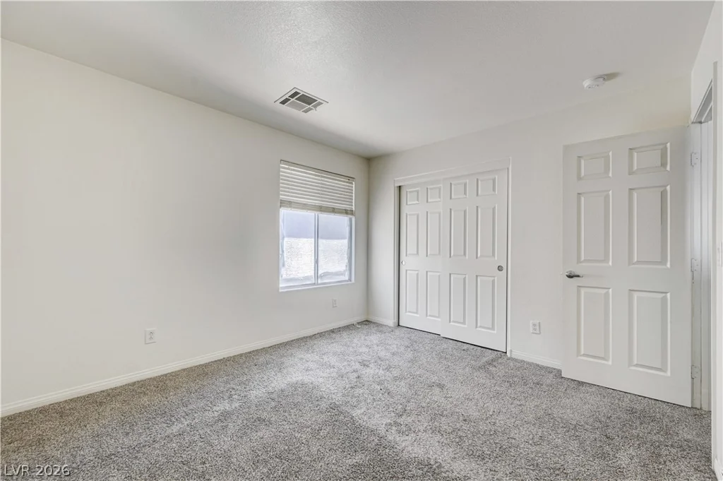 6105 Glenborough, Las Vegas, NV 89115