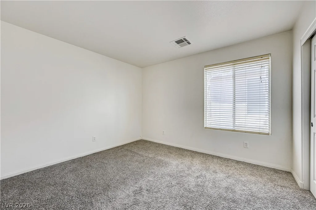 6105 Glenborough, Las Vegas, NV 89115