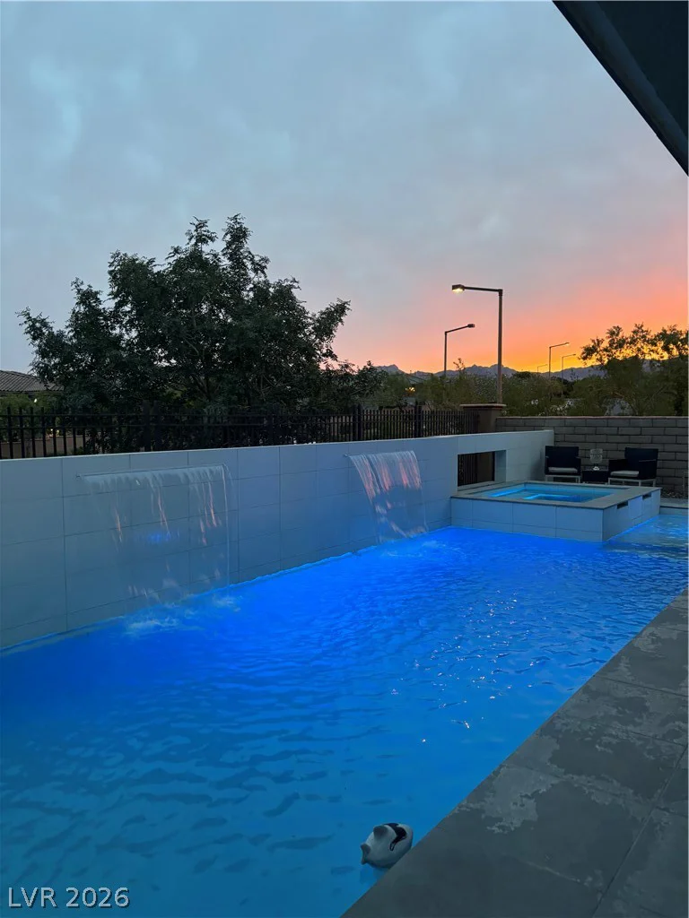 260 Tarragona Breeze, Las Vegas, NV 89138