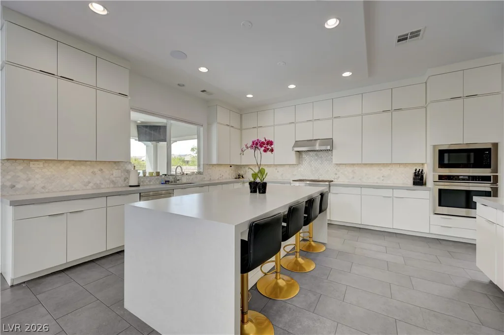 260 Tarragona Breeze, Las Vegas, NV 89138
