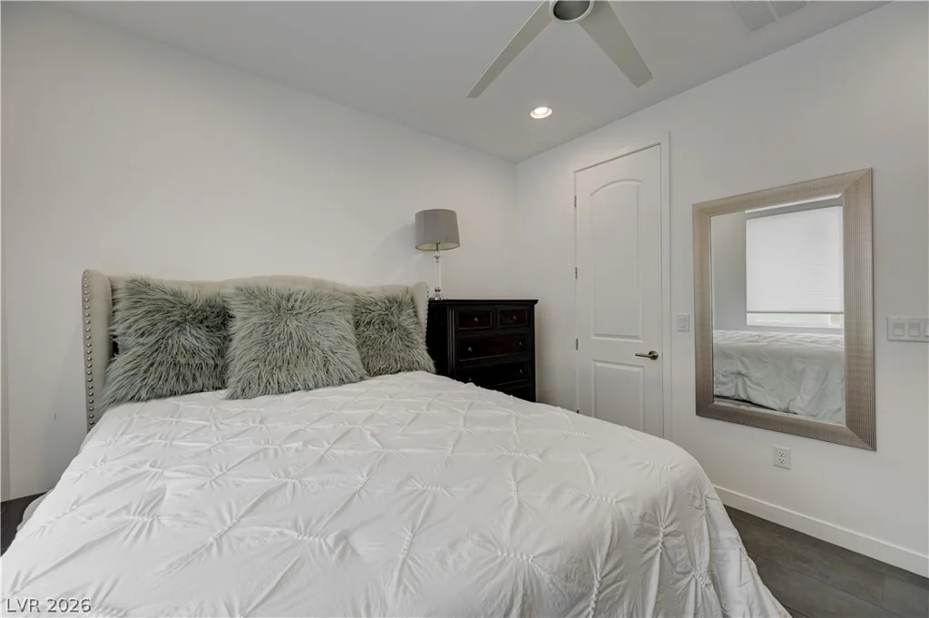 260 Tarragona Breeze, Las Vegas, NV 89138