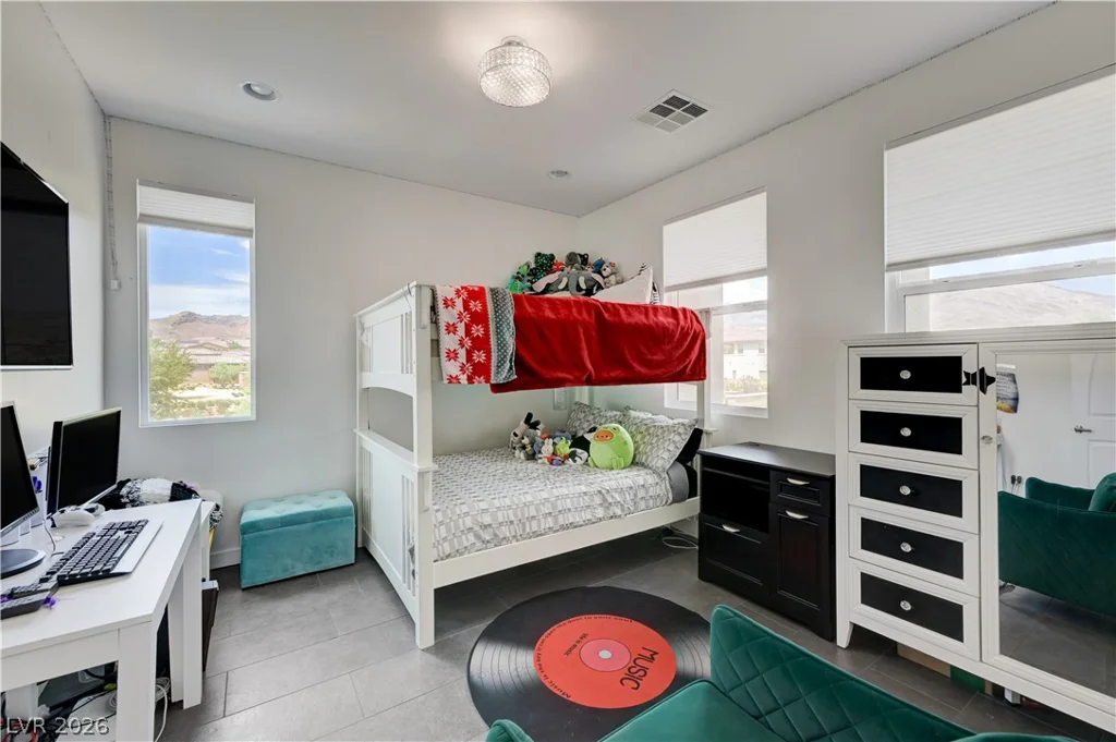 260 Tarragona Breeze, Las Vegas, NV 89138