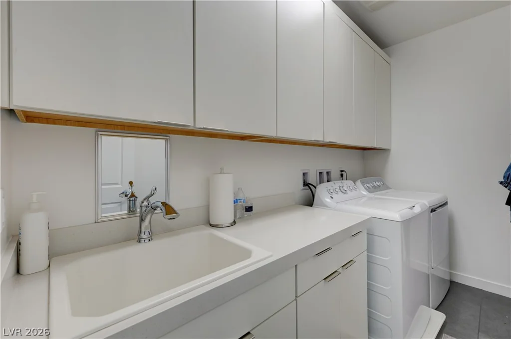 260 Tarragona Breeze, Las Vegas, NV 89138