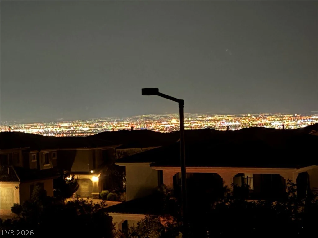 260 Tarragona Breeze, Las Vegas, NV 89138