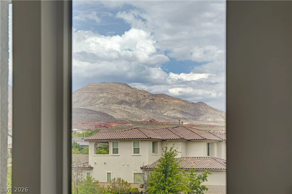 260 Tarragona Breeze, Las Vegas, NV 89138