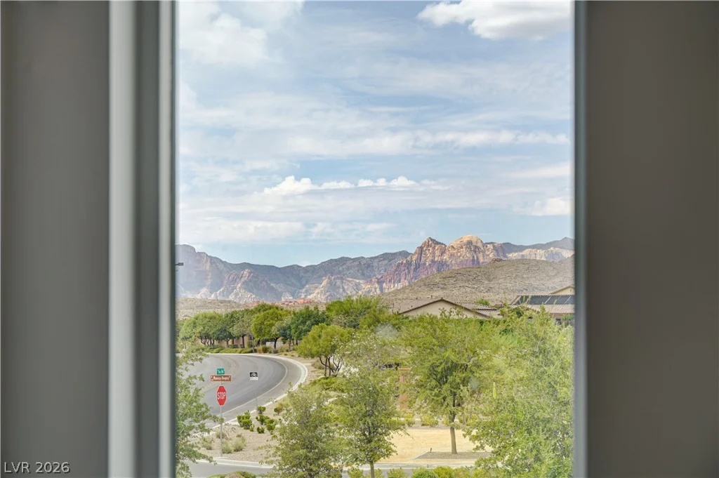 260 Tarragona Breeze, Las Vegas, NV 89138