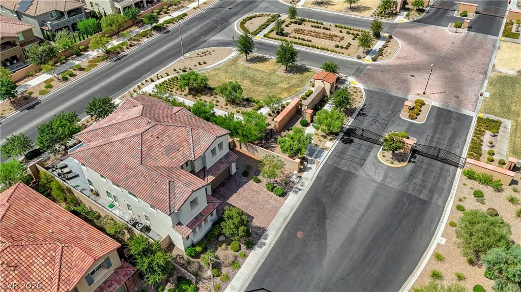 260 Tarragona Breeze, Las Vegas, NV 89138