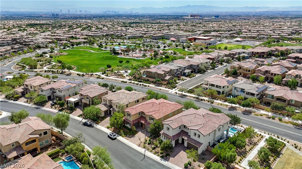 260 Tarragona Breeze, Las Vegas, NV 89138
