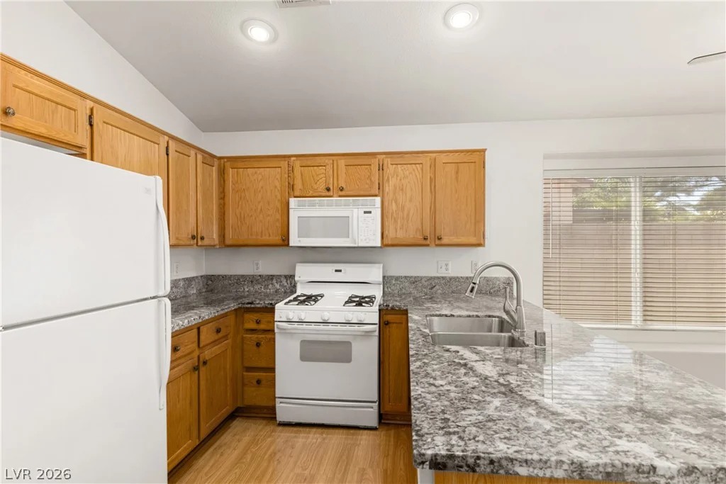 9363 Hennessy, Las Vegas, NV 89123