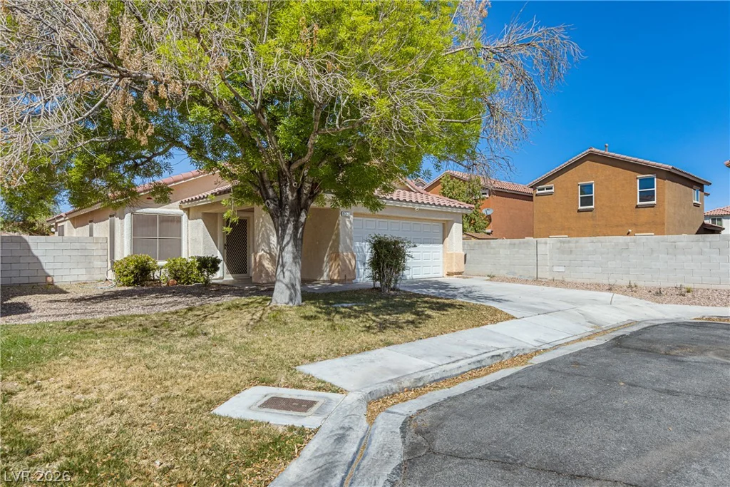 9363 Hennessy, Las Vegas, NV 89123