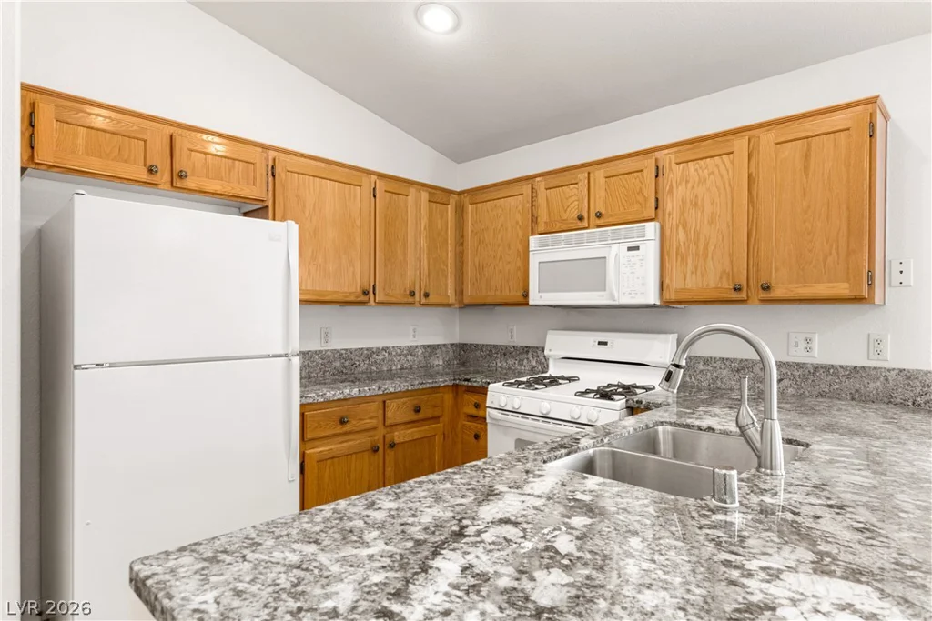 9363 Hennessy, Las Vegas, NV 89123