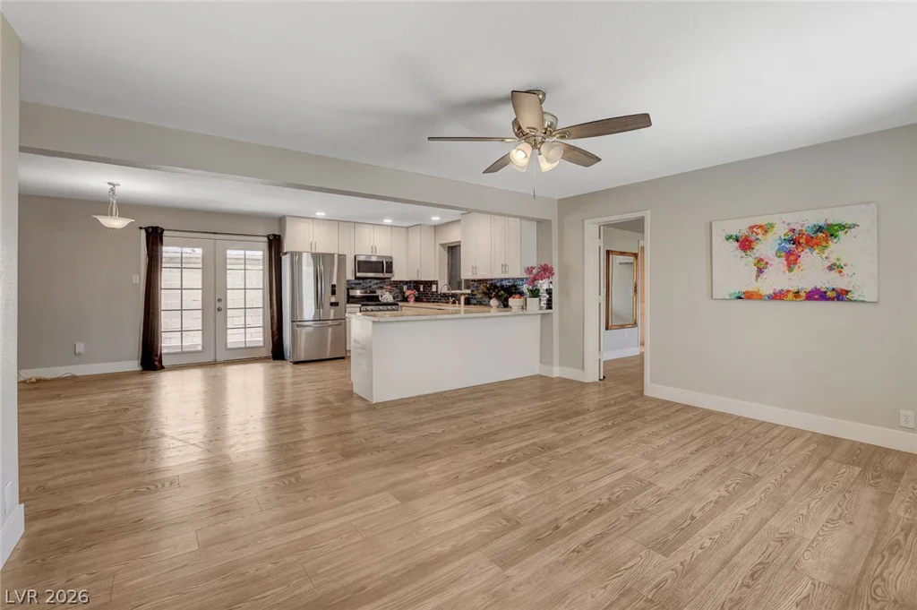 1077 Westminster, Las Vegas, NV 89119