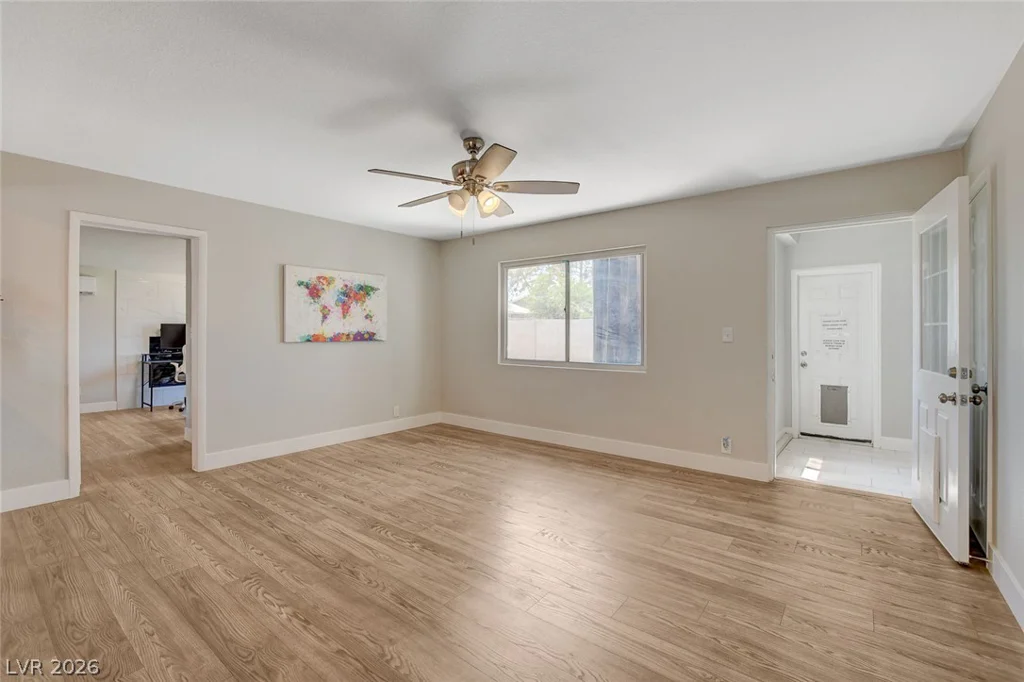 1077 Westminster, Las Vegas, NV 89119