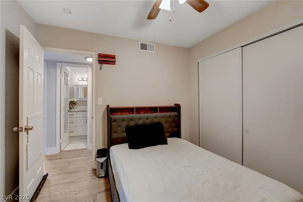 1077 Westminster, Las Vegas, NV 89119