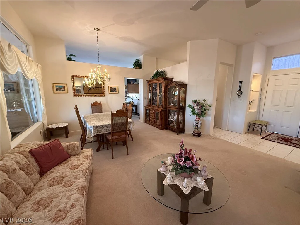 10529 Broom Hill, Las Vegas, NV 89134
