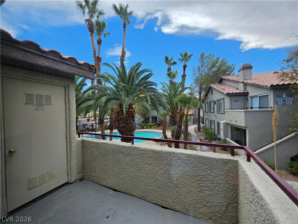 4955 Lindell, Las Vegas, NV 89118